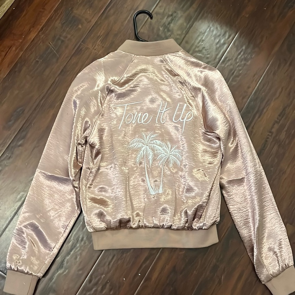 TIU jacket